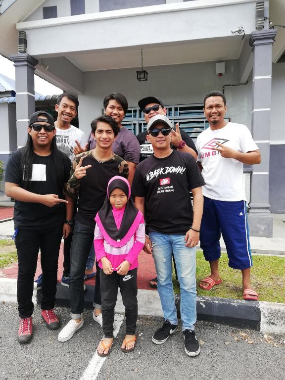 Homestay Hj Esmon Parit Raja UTHM photo