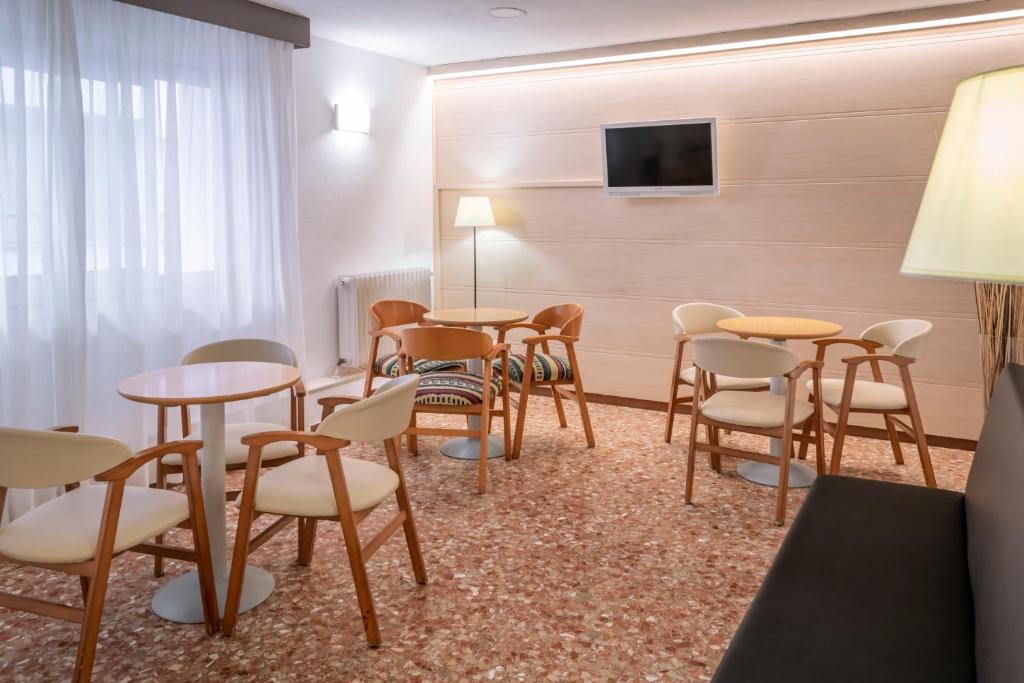 Közös társalgó / TV