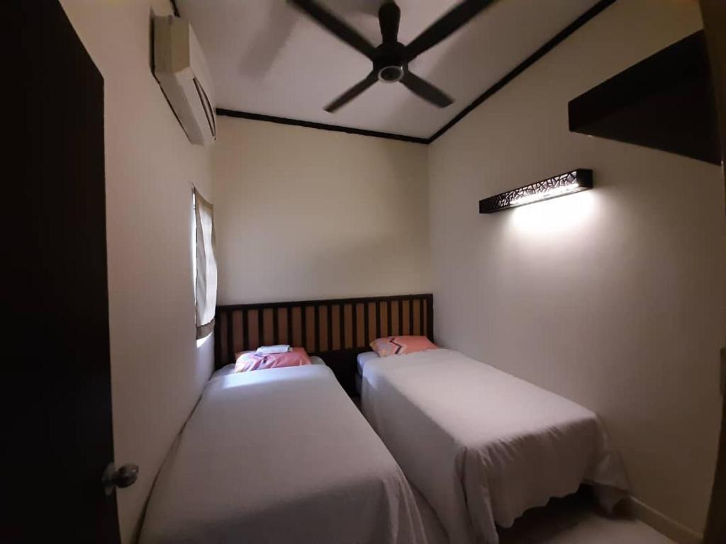 Gold Coast Morib Resort Apartment Ezzy photo