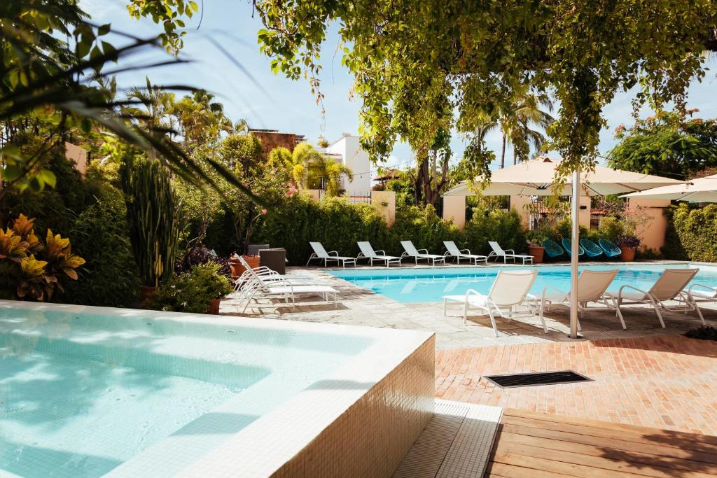 San Tropico Boutique Hotel &amp; Peaceful Escape — Hotel in Puerto Vallarta