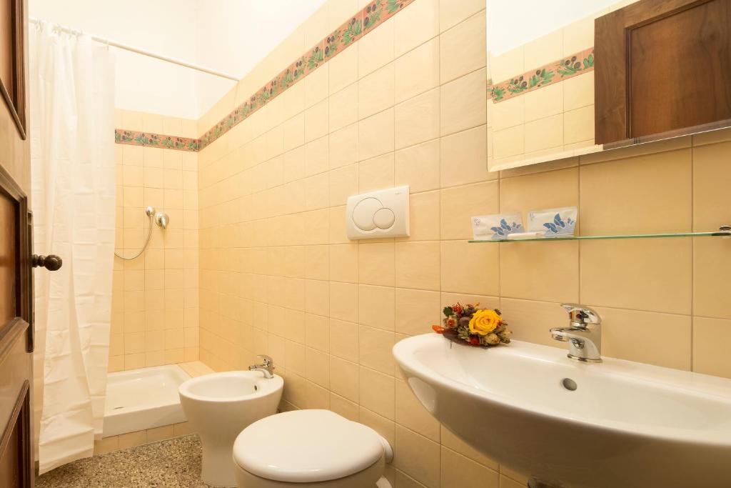 Albergo Tre Donzelle photo