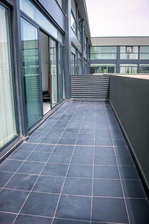 Embassy Gardens by WLA photo