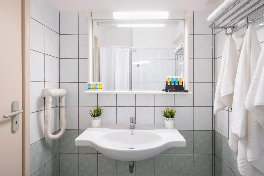 Hotel Brascos — Hotel rooms in Rethymnon