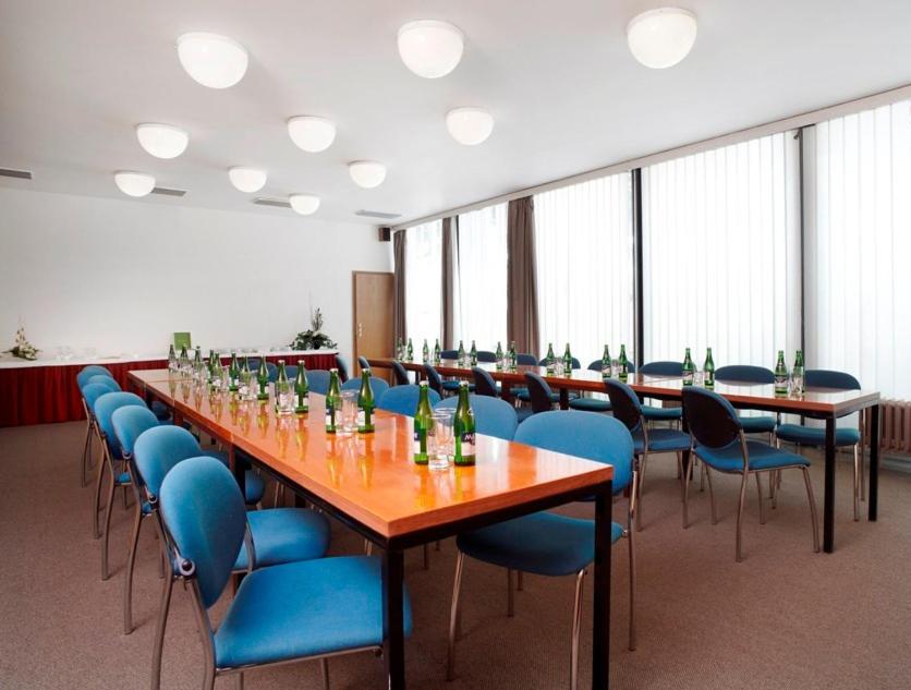 Hotel Cernigov photo