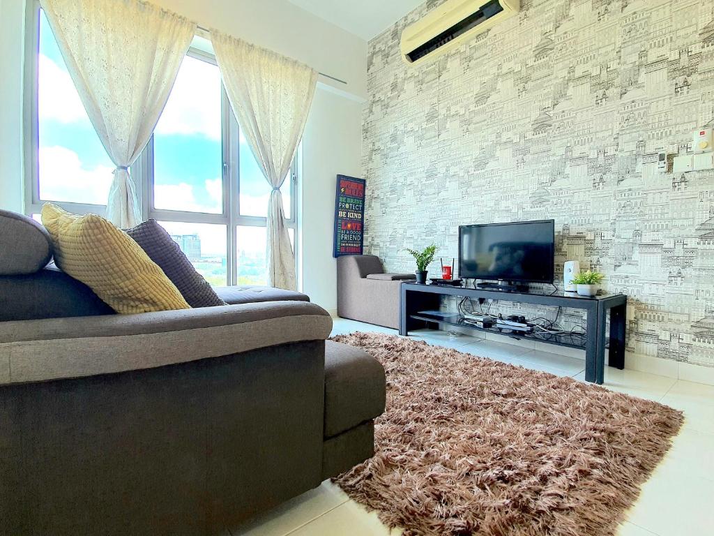 Tropics Damansara Residence by BeeStay [3 Pax] photo