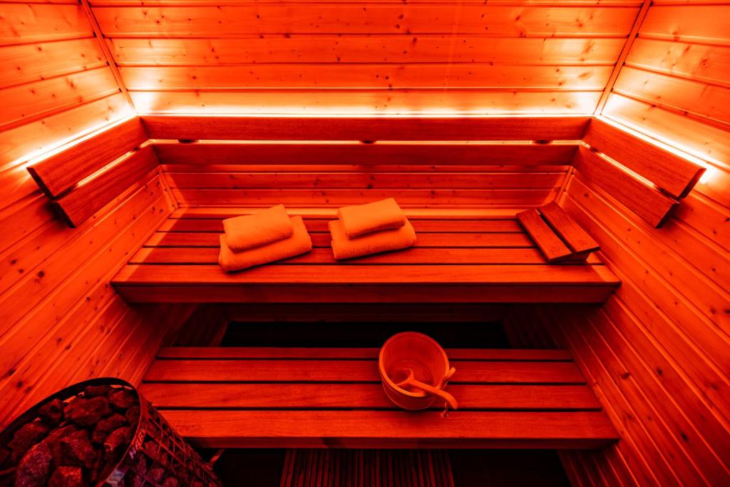 Spa Love Apartament Sauna Jacuzzi ROMANTYCZNY APARTAMENT DLA PARY Z PRYWATNYM SPA photo