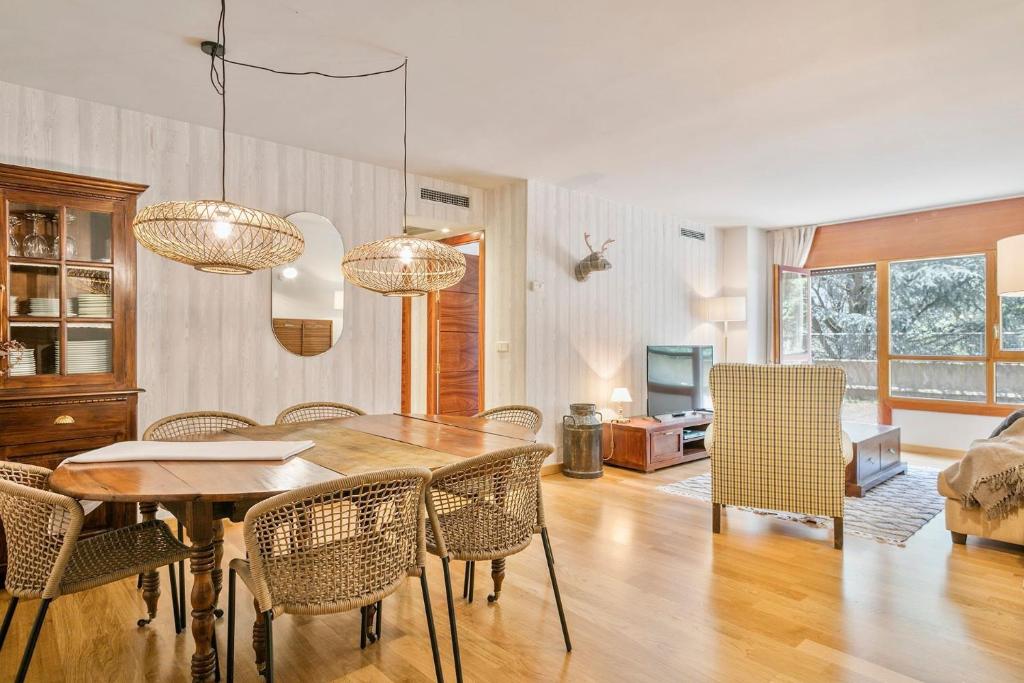 Luderna - Apartamento con terraza Barrados, Vielha