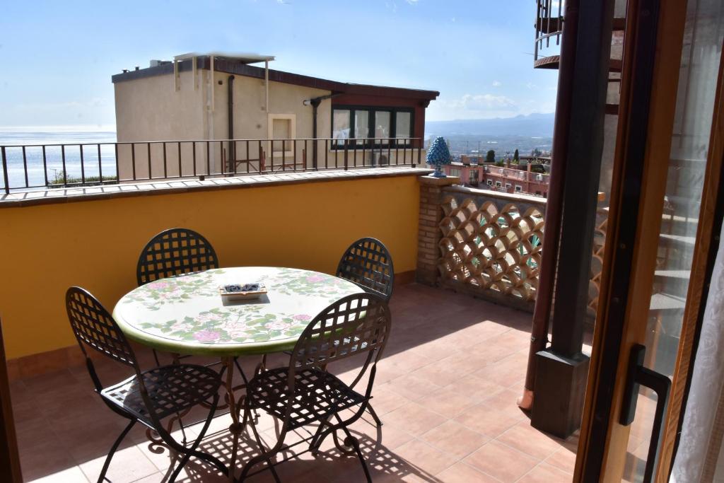 Taormina al Bacio apartment - 1