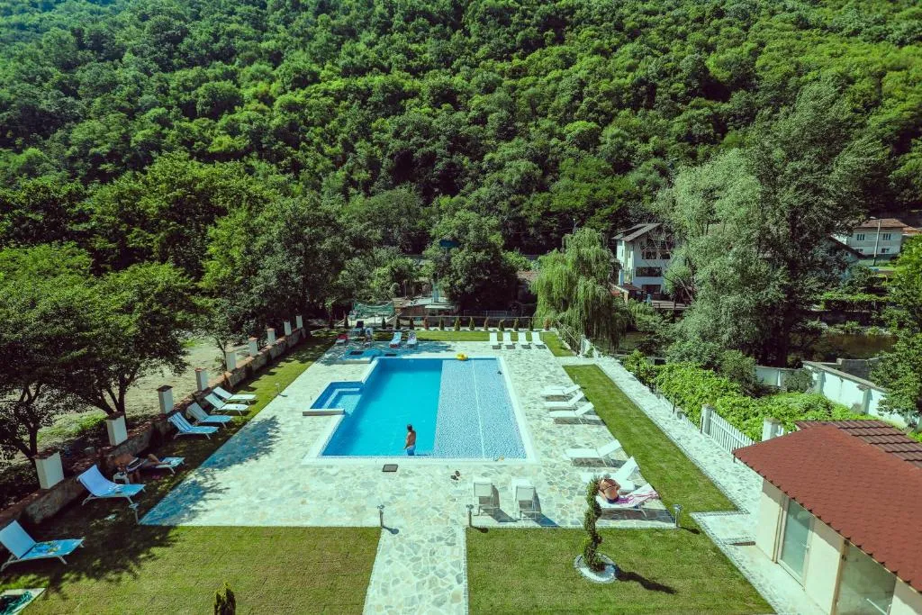 Pensiunea JOJO Imperial Resort&Spa, hotel in Băile Herculane
