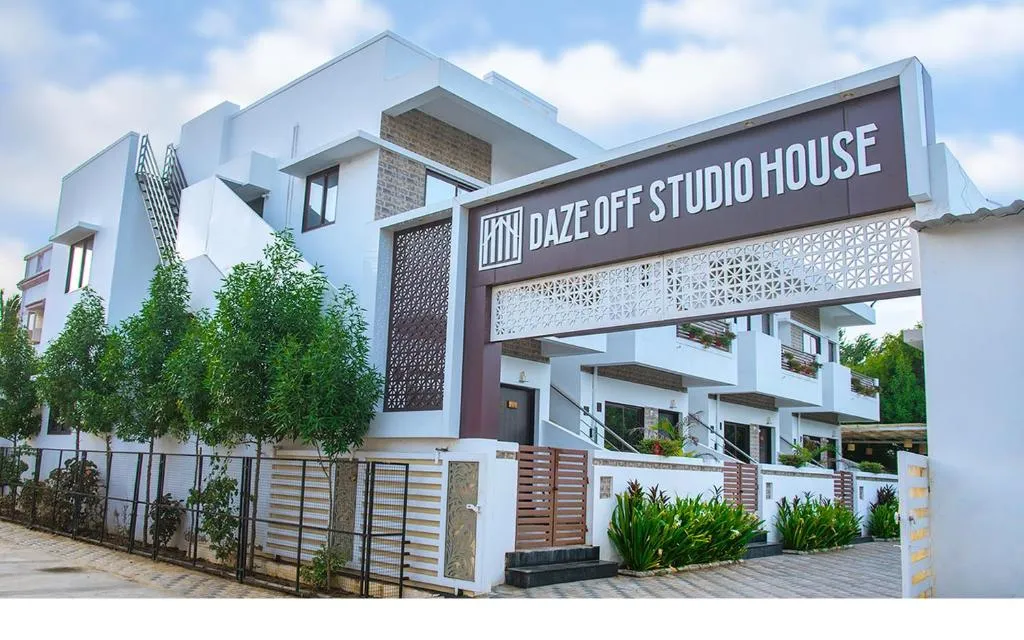 Daze Off Studio house，位于普杰的酒店