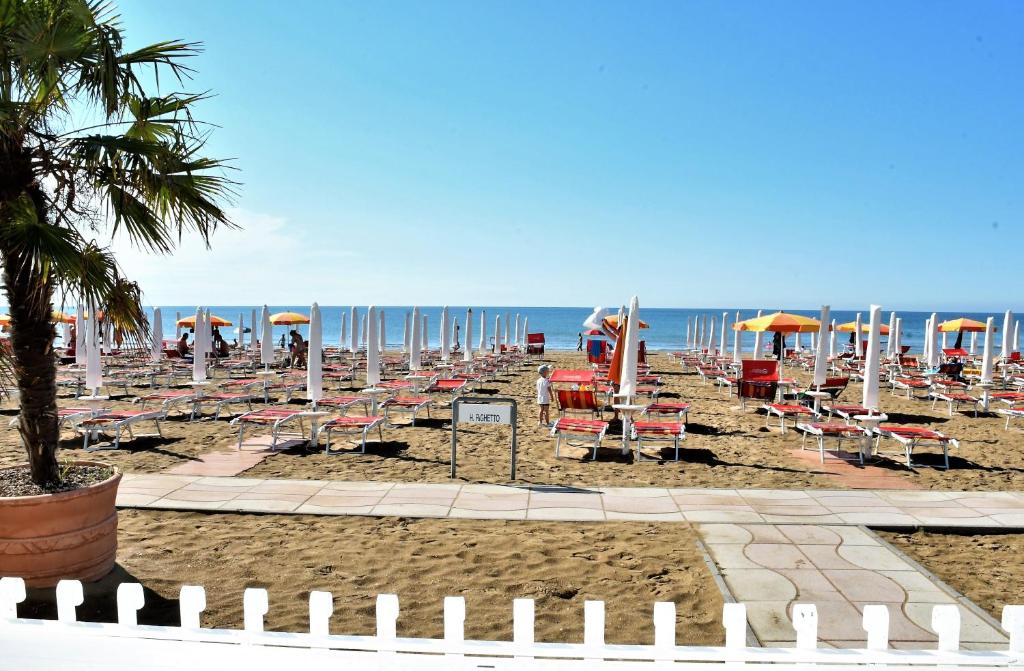 Hotel Righetto Fronte Mare - 3