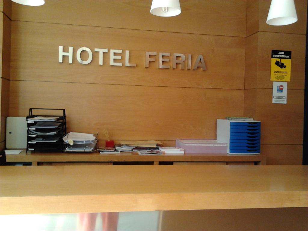 Hotel Feria Photo 1