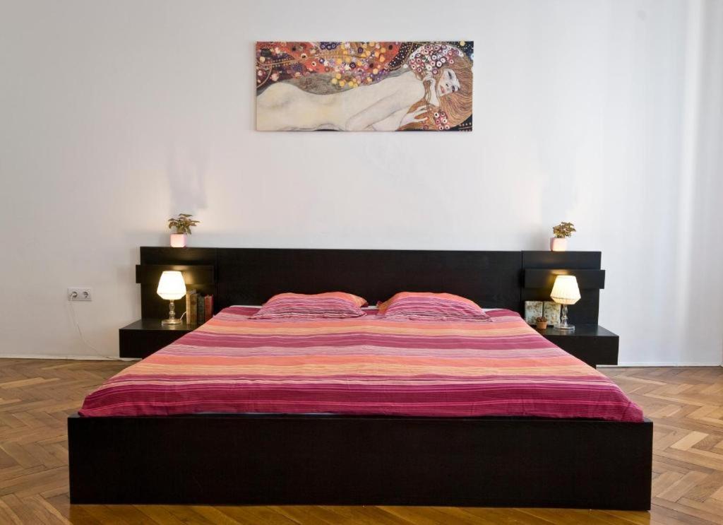 Balcony Apartment, Budapest