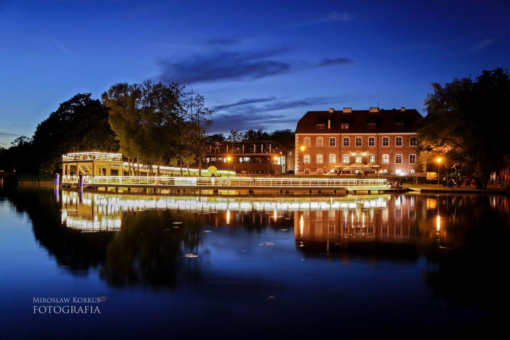 Centrum Konferencyjne Zamek — Hotel in Szczecinek