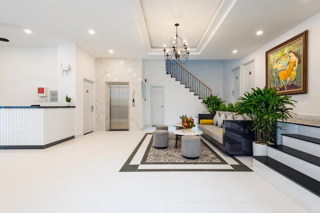 フロント・ロビー