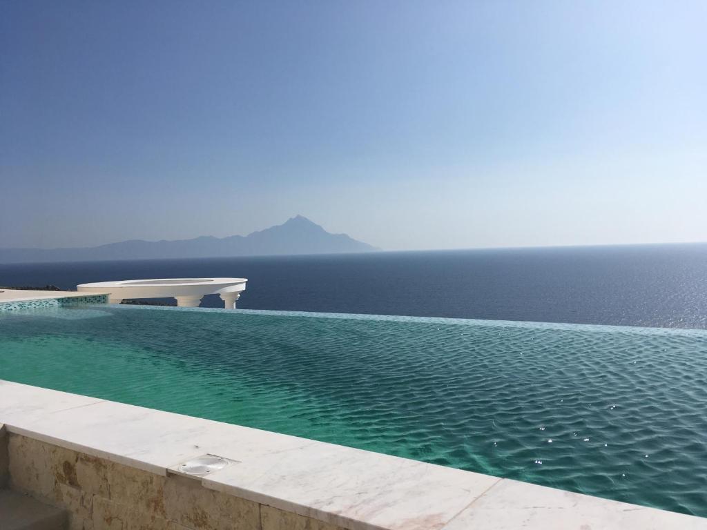 Villa Ulyana Kriaritsi - Athos Sea View & Spa photo