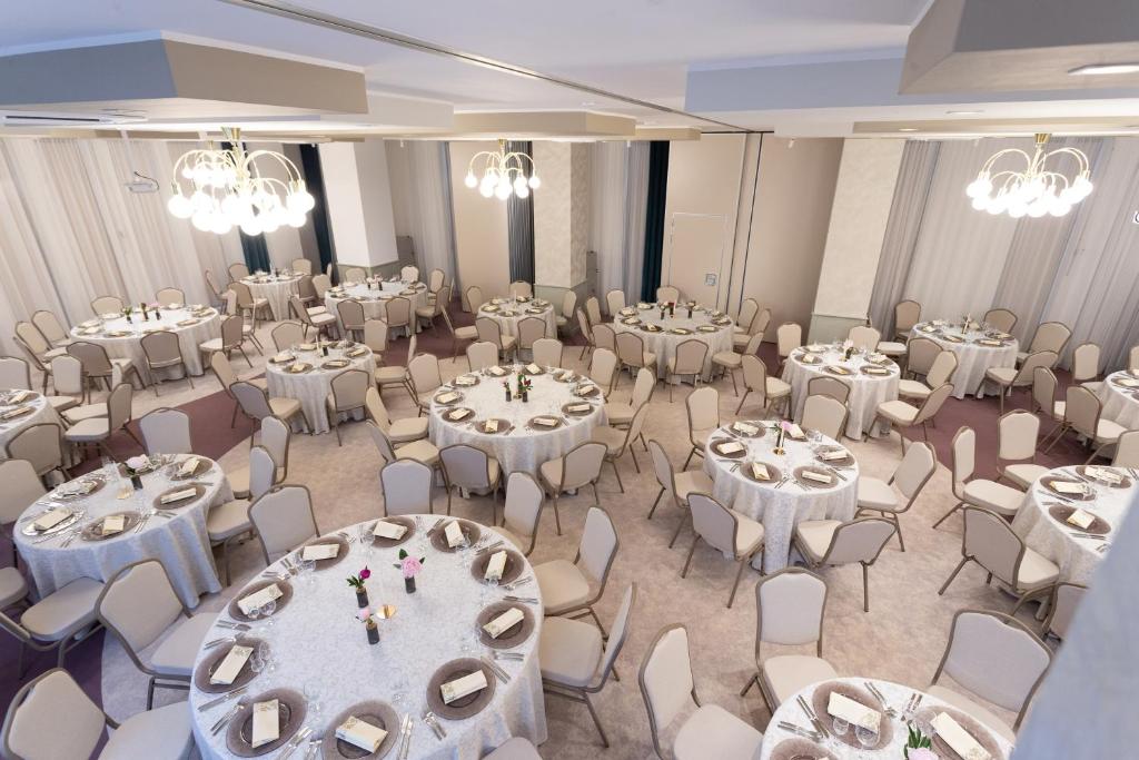 Hotel Fenyo Conference & Spa