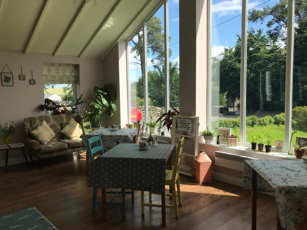 Netherdene Country House Bed & Breakfast photo 6
