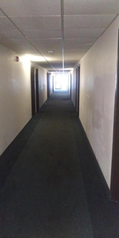 Guest Lodge Motel photo