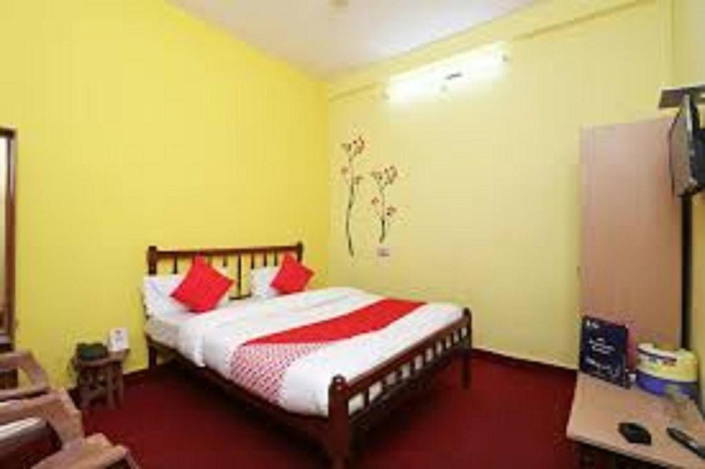 Priyanshu Lodge photo