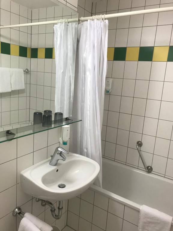 Hotel Ambiente Garni - 5