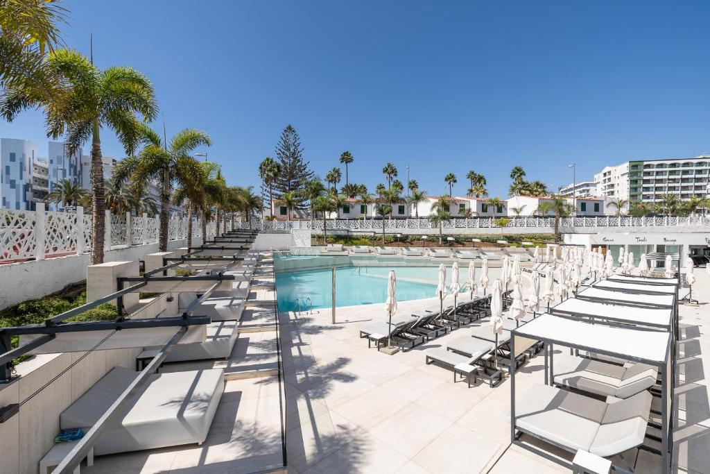 Hotel Caserio - 4