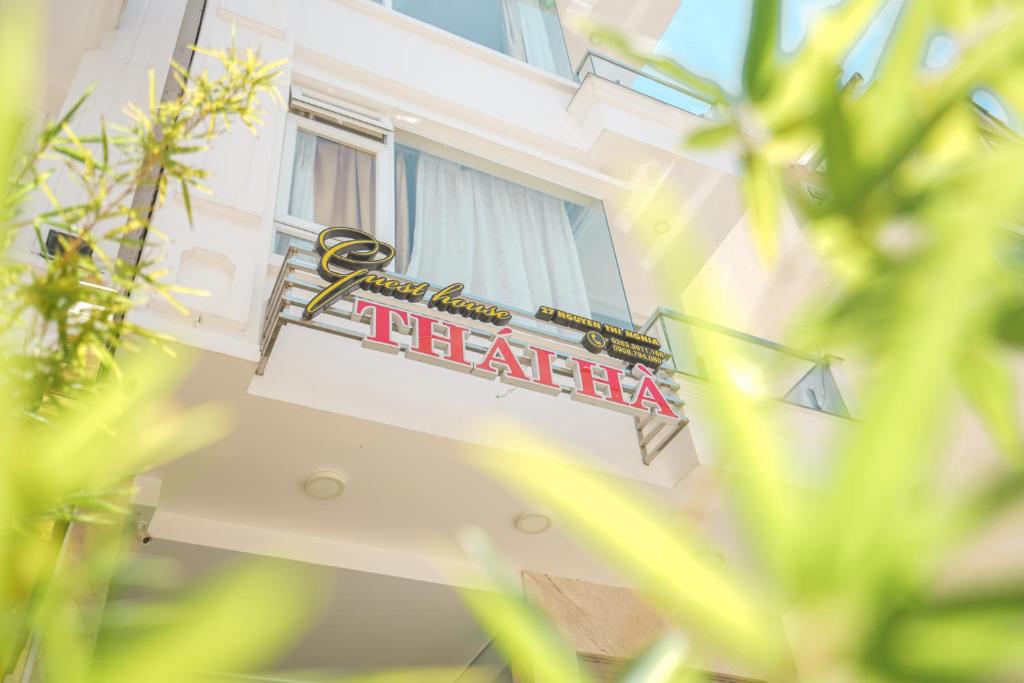 Khach San Thai Ha — Hotel in Dalat