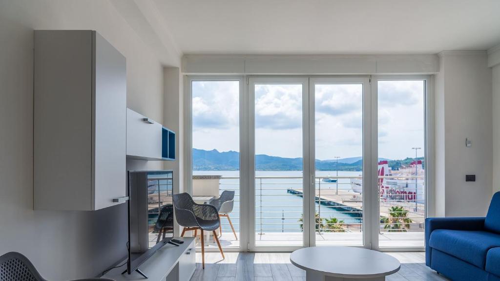 Appartamento Fronte Mare Trilocale - 5