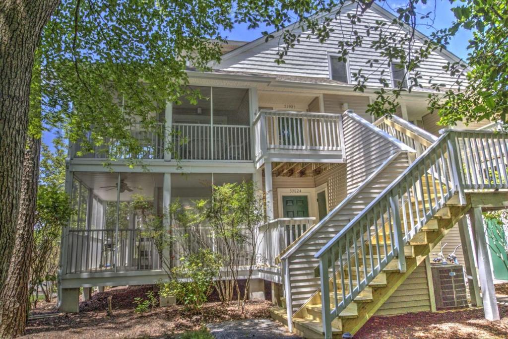 53023 Lakeshore Drive — Hotel in Bethany Beach (DE)