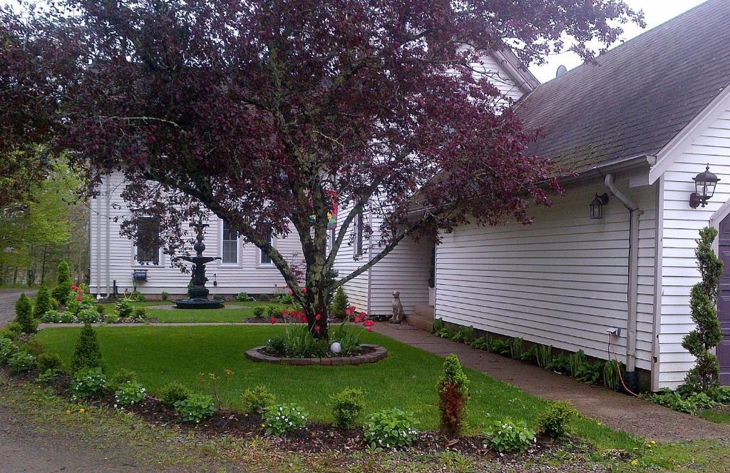 Briarwood Bed & Breakfast photo