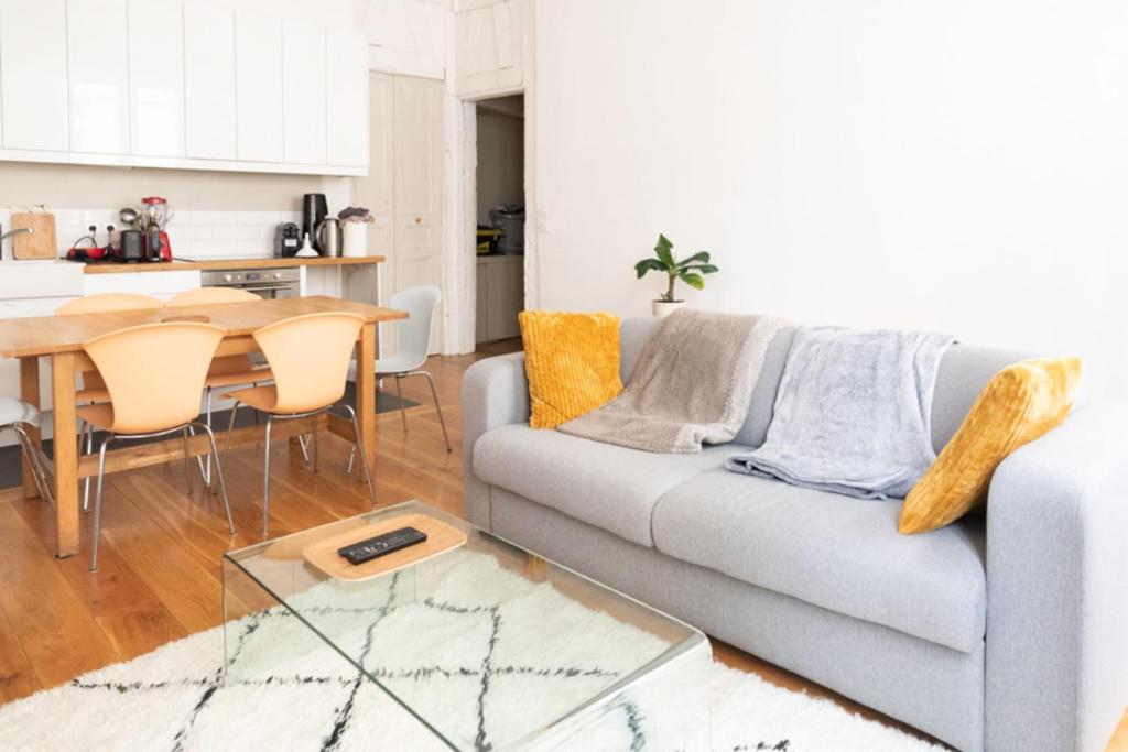 Apartment Well Located Bright And Quiet - 4