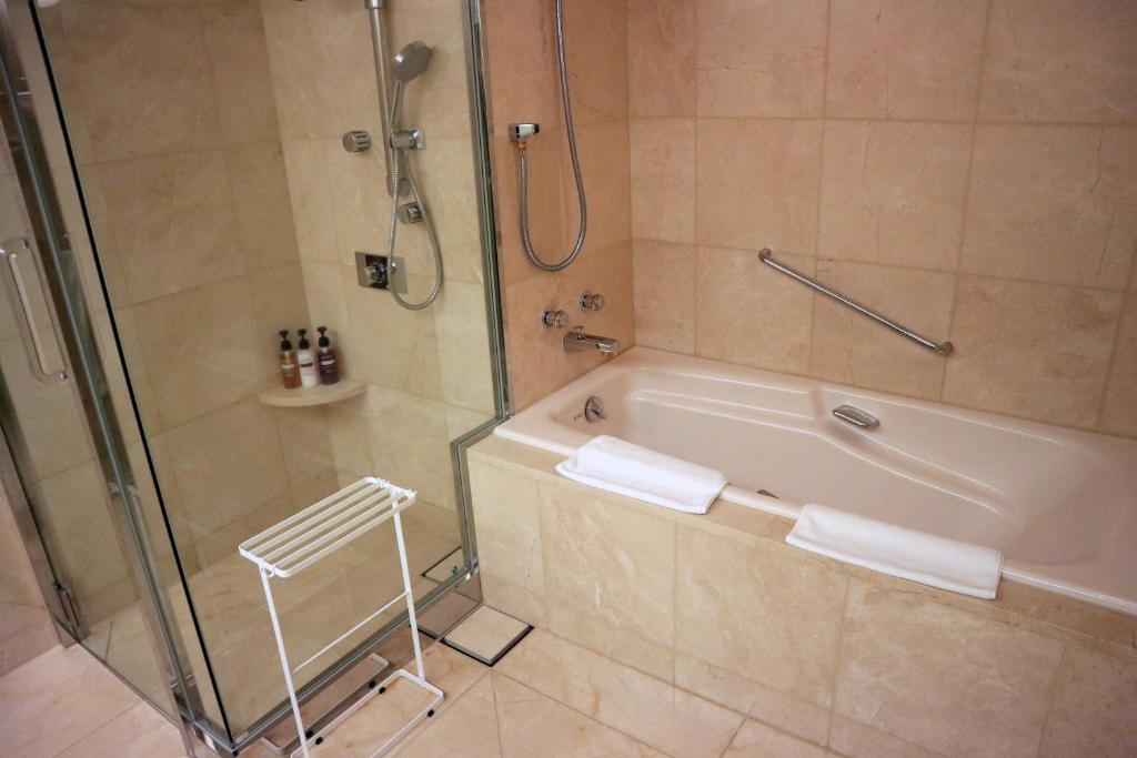Grand Hotel New Oji Photo 29