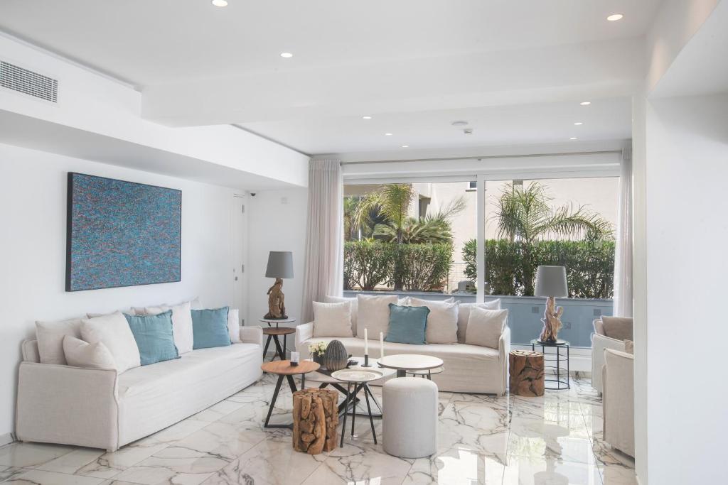 Kokkinos Boutique Hotel — Hotel rooms in Protaras, Famagusta Region