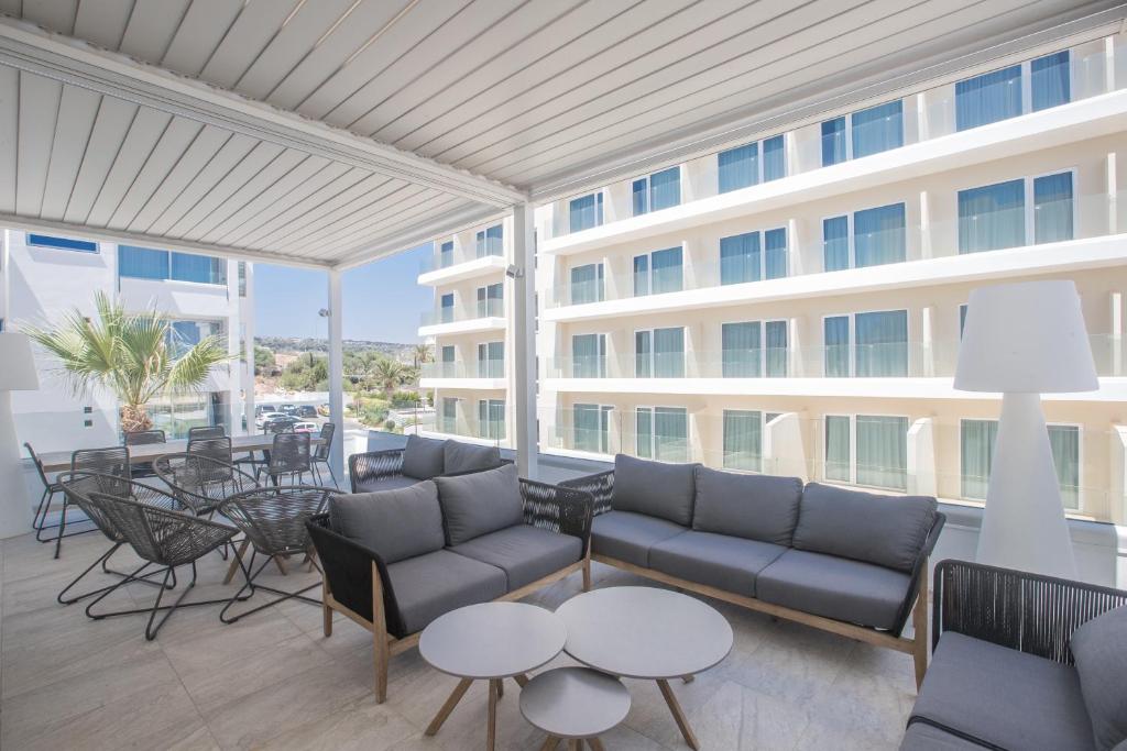 Kokkinos Boutique Hotel — Hotel rooms in Protaras, Famagusta Region