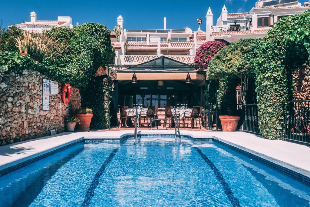 Hotel Carabeo photo
