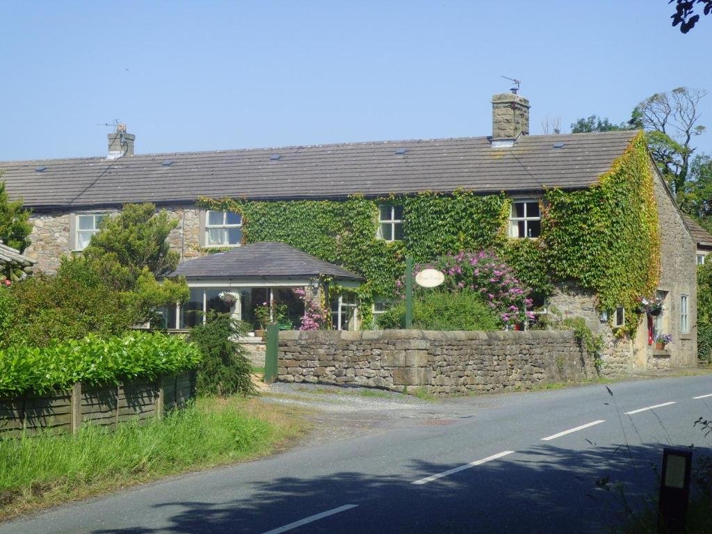 Calf's Head Hotel in in Clitheroe, United Kingdom reviews, prices