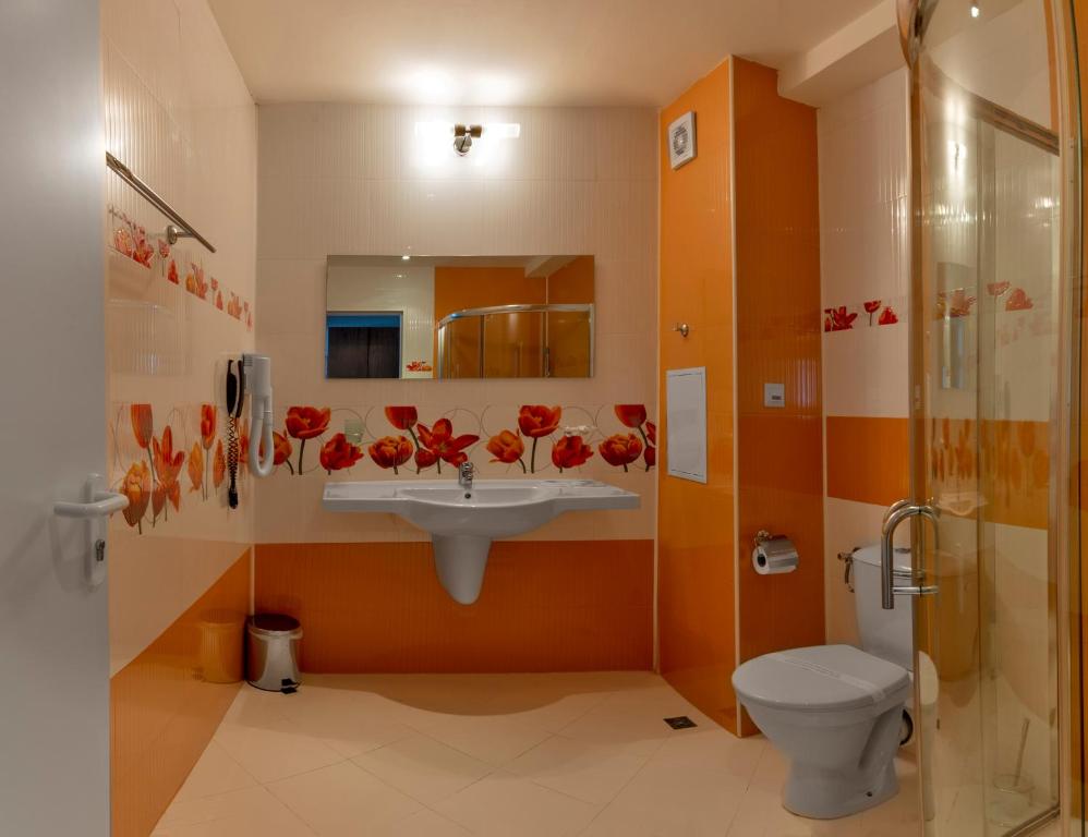 Hotel Glarus Beach& Aqua Park — Hotel rooms in Sunny Beach, Burgas Region