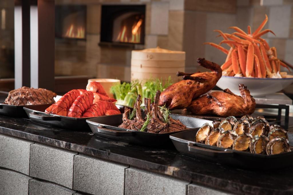 อาหารและเครื่องดื่ม