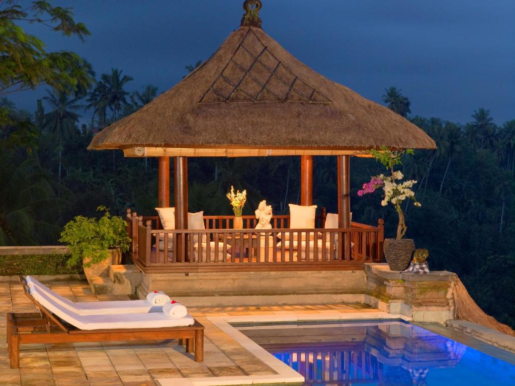 Villa Santai photo