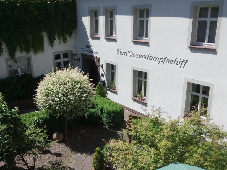 Hotel Zum Weserdampfschiff 外観