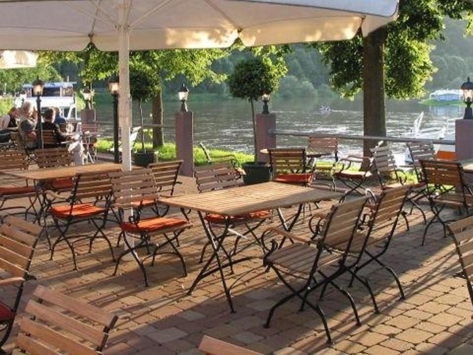 Hotel Zum Weserdampfschiff 外観