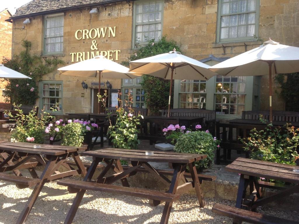 Crown and Trumpet Inn photo