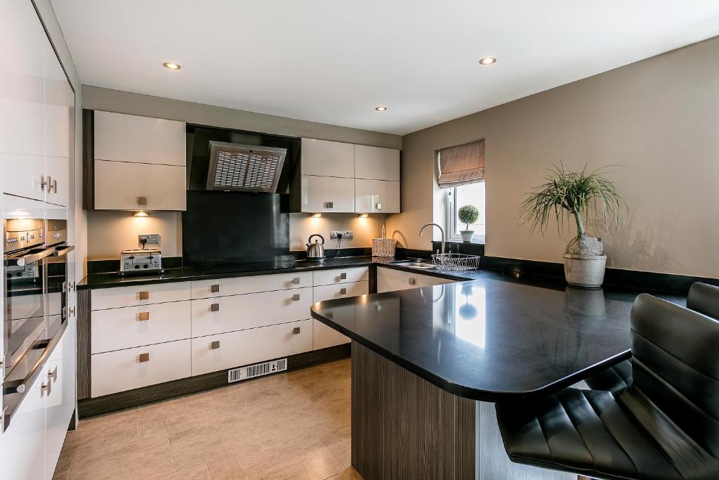 The Townhouses @ Carus Green photo 3