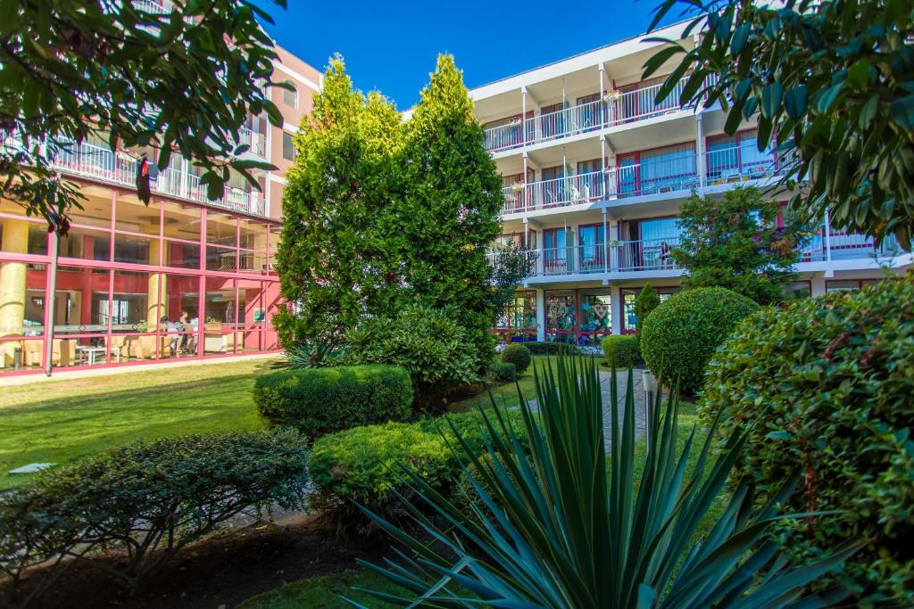 Hotel Longosa - All Inclusive Family Hotel near the beach in the peaceful southern part of Sunny Beach — Słoneczny Brzeg, Region Burgas