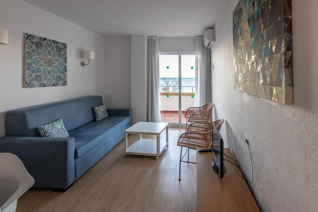 Apartamentos Buensol — Hotel rooms in Torremolinos, Andalusia