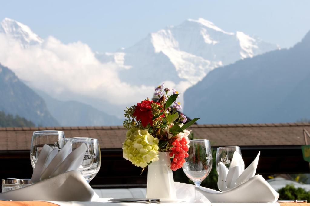 Hotel Beausite — Restaurant & bars in Unterseen, Bern