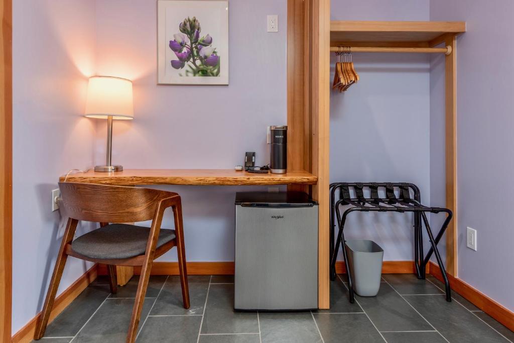 Wildflower Boutique Motel photo