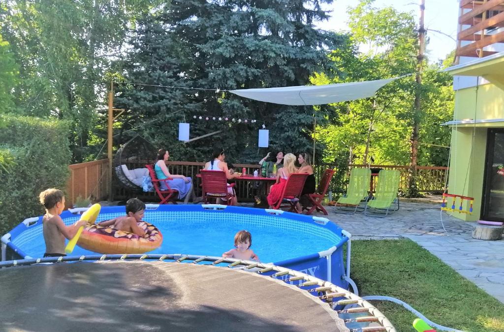 Vikendica Fruska Gora - Top Hill Novi Sad — Hotel in Sremska Kamenica