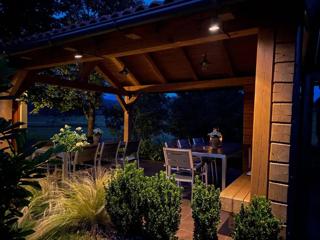 Rooms Gril, hotel en Postojna