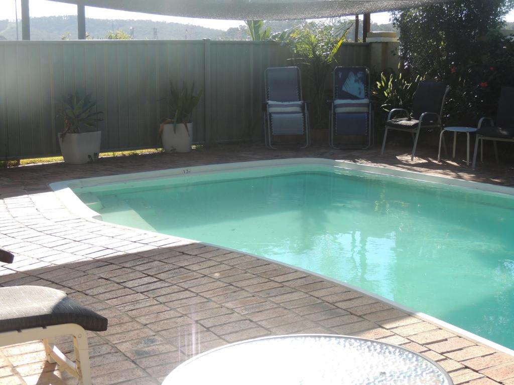 Argyle Terrace Motor Inn photo